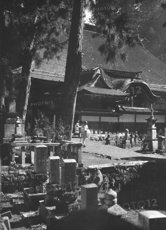 Travel views of Japan and Korea, 1908. Creator: Arnold Genthe.