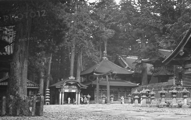 Travel views of Japan and Korea, 1908. Creator: Arnold Genthe.