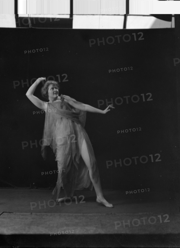 Unidentified dancer, possibly an Elizabeth Duncan dancer, between 1911 and 1942. Creator: Arnold Genthe.