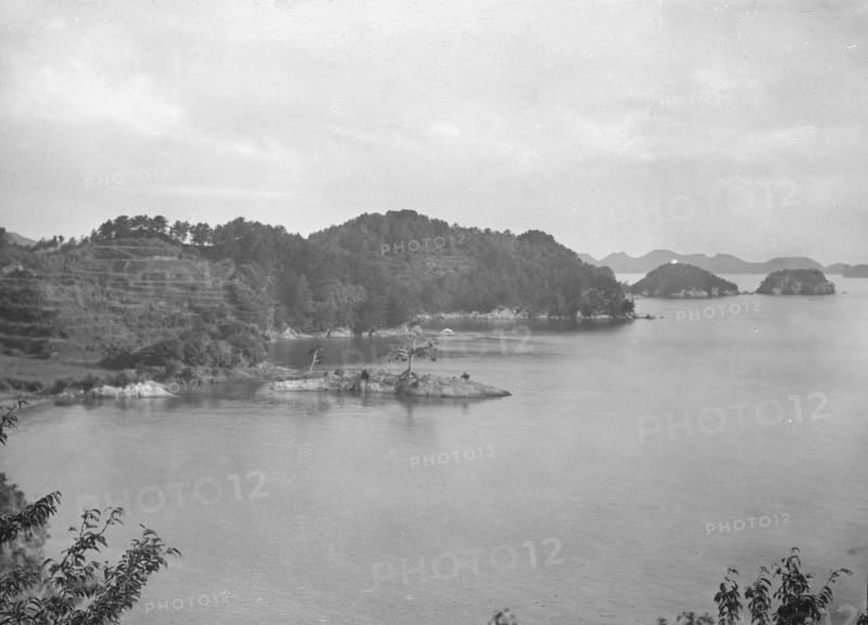Travel views of Japan and Korea, 1908. Creator: Arnold Genthe.