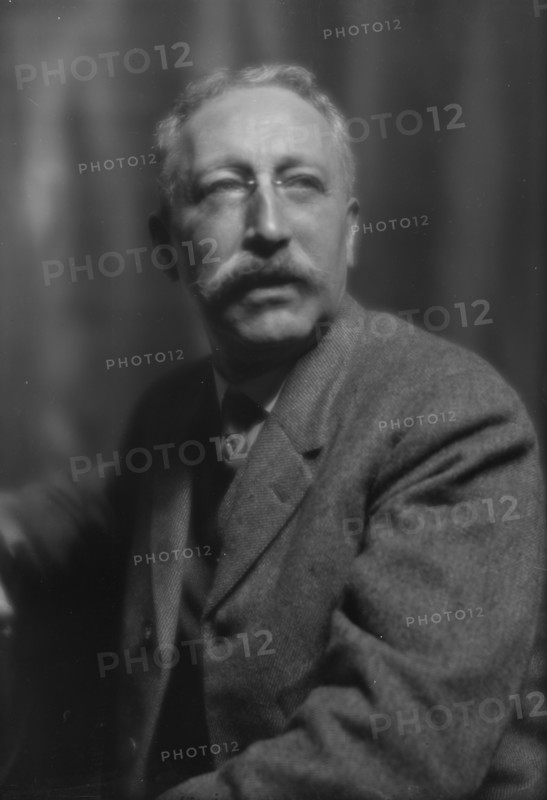 Hoeber, Arthur, portrait photograph, 1912 Apr. 25. Creator: Arnold Genthe.