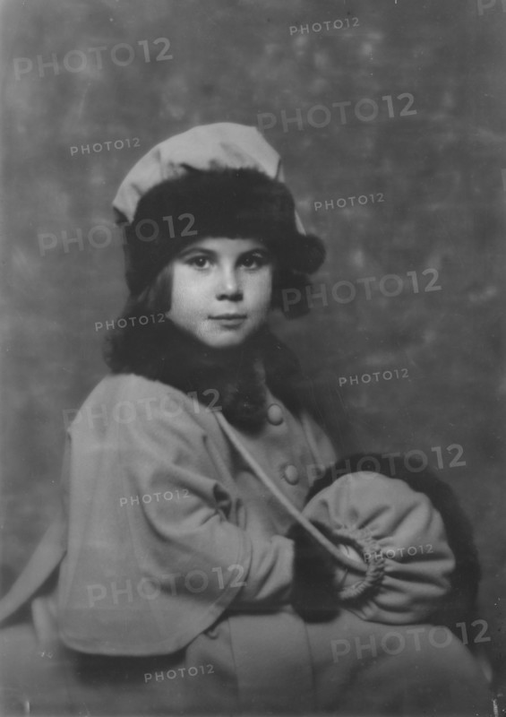 Cassidy, Barbara, Miss, portrait photograph, 1917 Nov. 8. Creator: Arnold Genthe.