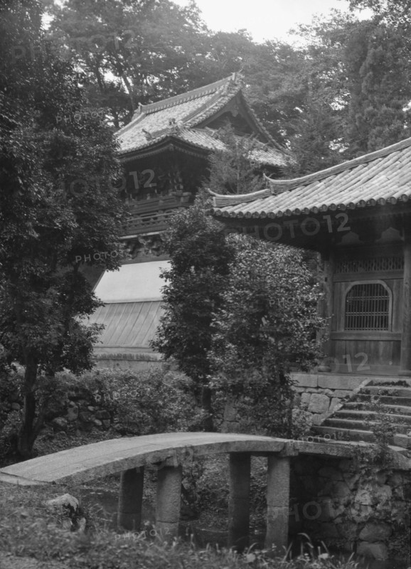 Travel views of Japan and Korea, 1908. Creator: Arnold Genthe.