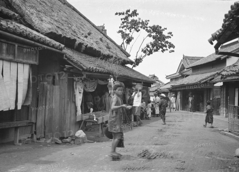 Travel views of Japan and Korea, 1908. Creator: Arnold Genthe.