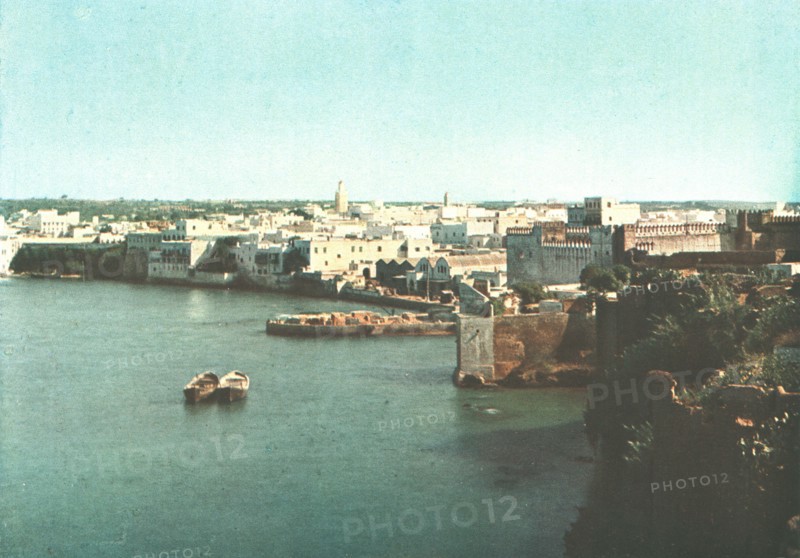 ''Rabat; Afrique du nord', 1914. Creator: Jules Gervais-Courtellemont.