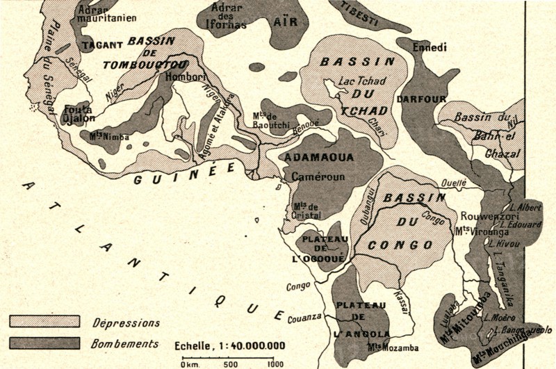''Trous et bosses de l'Ouest africain; L'Ouest Africain', 1914. Creator: Unknown.