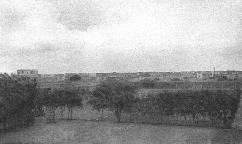 ''Une tempete de sable s'avancant sur Khartoum; Le Nord-Est Africain', 1914. Creator: Unknown.