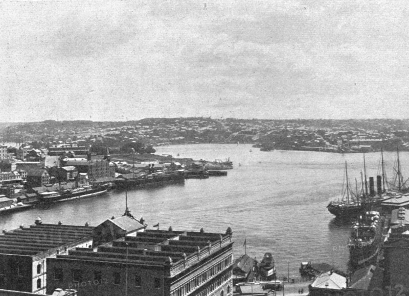 ''Sydney. Les quais circulaires; Les Terres Du Pacifique', 1914. Creator: Unknown.