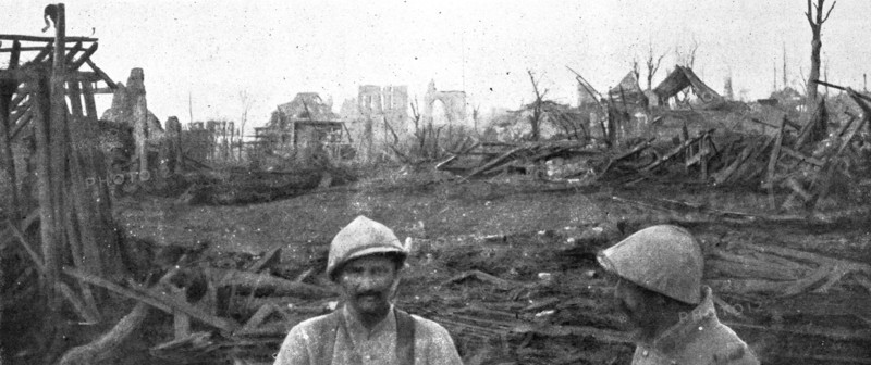 'La pris de Clery-sur-Somme (3 septembre); Clery et son eglise dans les brouillards de matin', 1916. Creator: Unknown.