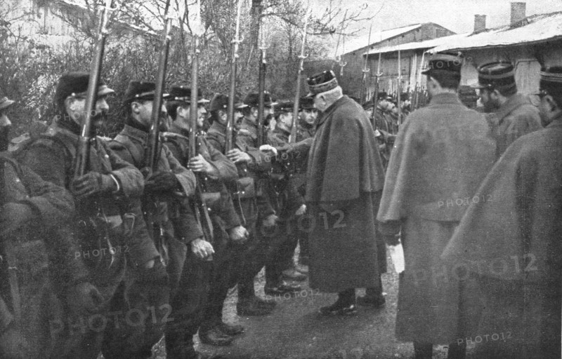 ''La Guerre de Tranchees; Le Grand Chef, le general Joffre', 1915. Creator: Unknown.