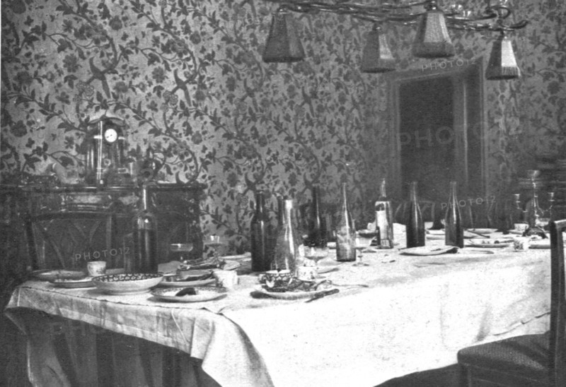 'Nos Chateaux au Pillage; Quelques aspects du Chateau du Gue a Tresmes, pres de Congis', 1914. Creator: Unknown.
