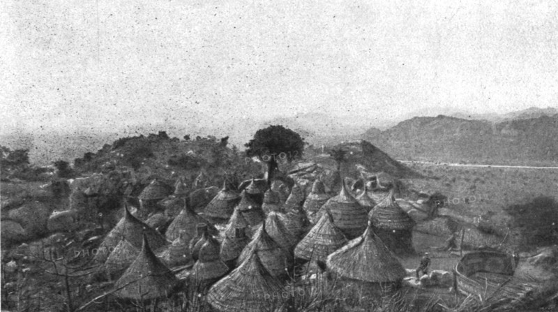 'Dans le Cameroun Nord: les fameuses positions du Mandara, ou le capitaine von Raben..., 1916. Creator: Unknown.
