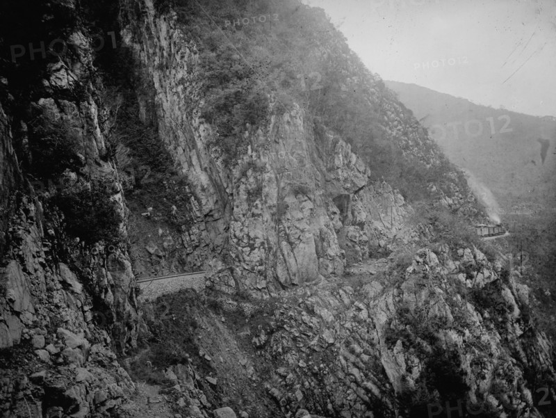 Up Temasopa [sic] Canon between the tunnels, between 1880 and 1897. Creator: William H. Jackson.
