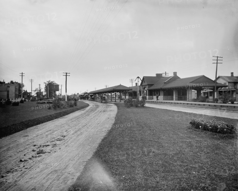 Elmhurst, Ill., C. & N.W. Ry. [Chicago and North Western Railway] Station, between 1880 and 1899. Creator: Unknown.