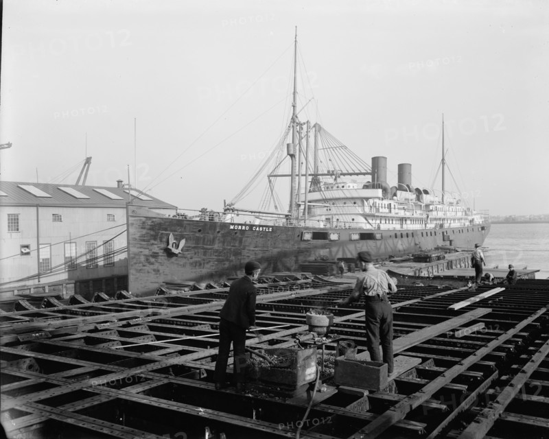 S.S. Morro Castle, Cramps Shipyards, Philadelphia, between 1900 and 1901. Creator: Unknown.