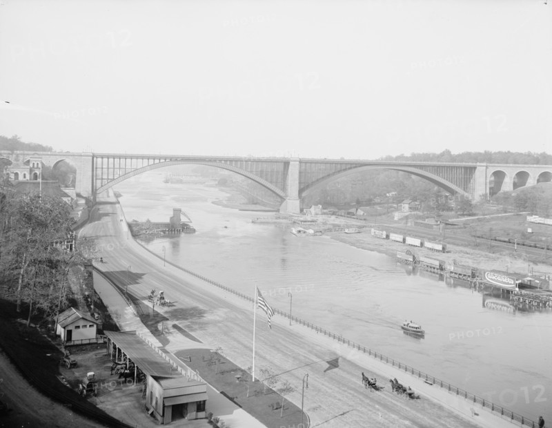 The Harlem from High Bridge, New York, c1905. Creator: Unknown.