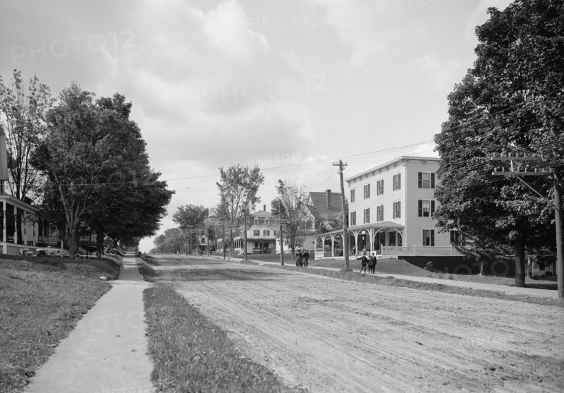 Bethlehem St., looking west, Bethlehem, White Mts., N.H., c1907. Creator: Unknown.