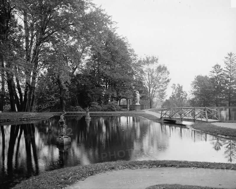 Colt Memorial Park, Hartford, Conn., c1907. Creator: Unknown.