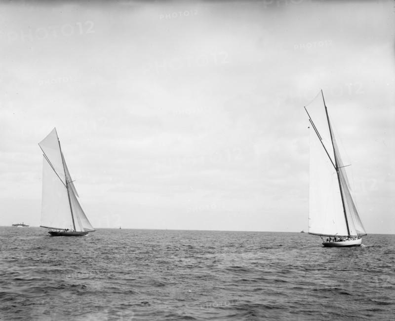 Shamrock II & Columbia just after start, Oct. 1, 1901, 1901 Oct 1. Creator: Unknown.