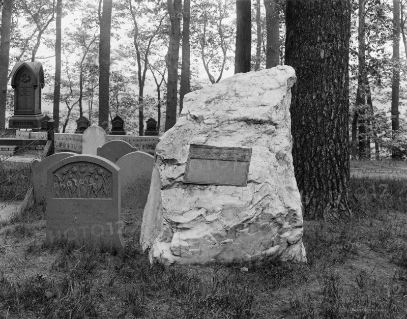 Ralph Waldo Emerson's grave, Sleepy Hollow, Concord, Mass., between 1900 and 1920. Creator: Unknown.