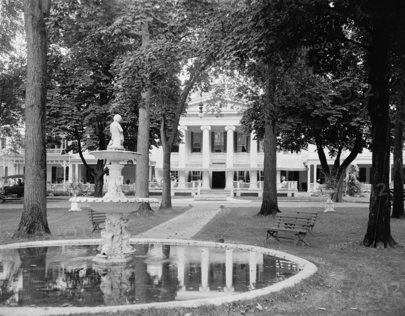 The Maplewood entrance, Pittsfield, Mass., c.(between 1900 and 1920). Creator: Unknown.