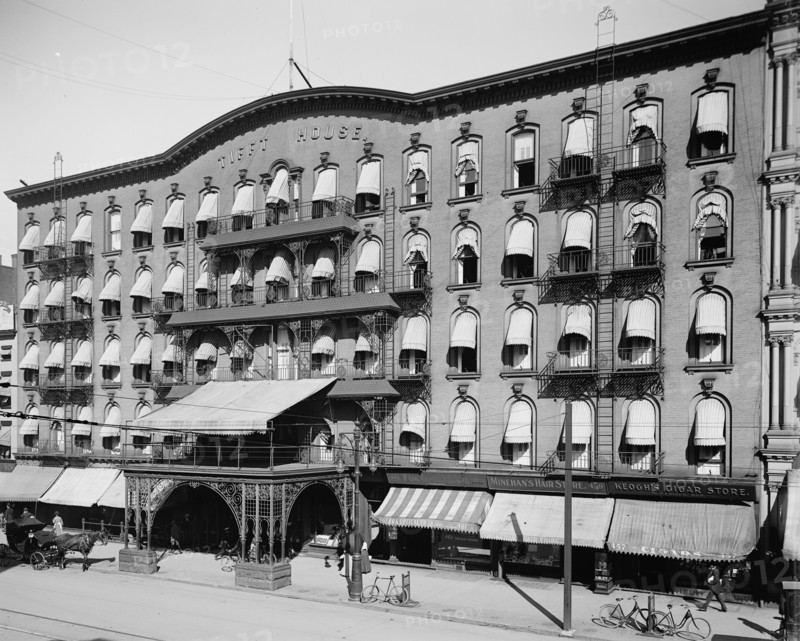 Tifft House, Buffalo, N.Y., ca 1900. Creator: William H. Jackson.