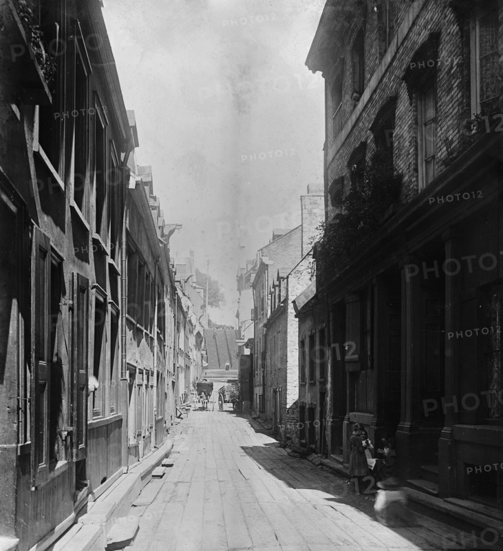 Champlain St., Quebec, between 1890 and 1901. Creator: Unknown.