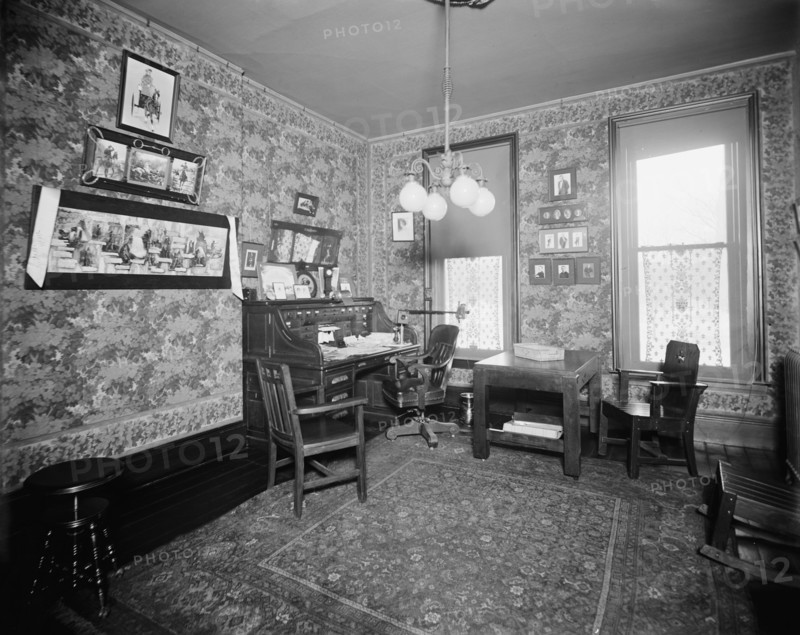 Mr. Raemick's office, Whitney Warner Publishing Co., Detroit, Mich., between 1900 and 1905. Creator: Unknown.