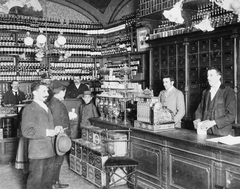 Pinter Synla Liquors, Austro-Hungary, between 1895 and 1910. Creator: Unknown.