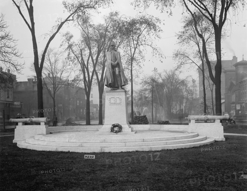 Macomb Statue, Detroit, Mich., c.between 1910 and 1920. Creator: Unknown.