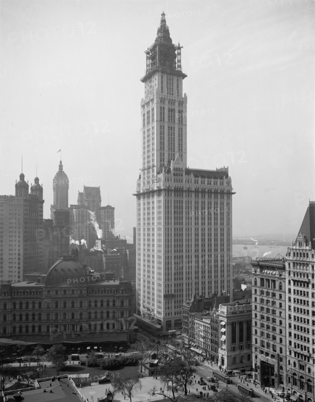 Woolworth Building, New York City, c.between 1910 and 1920. Creator: Unknown.
