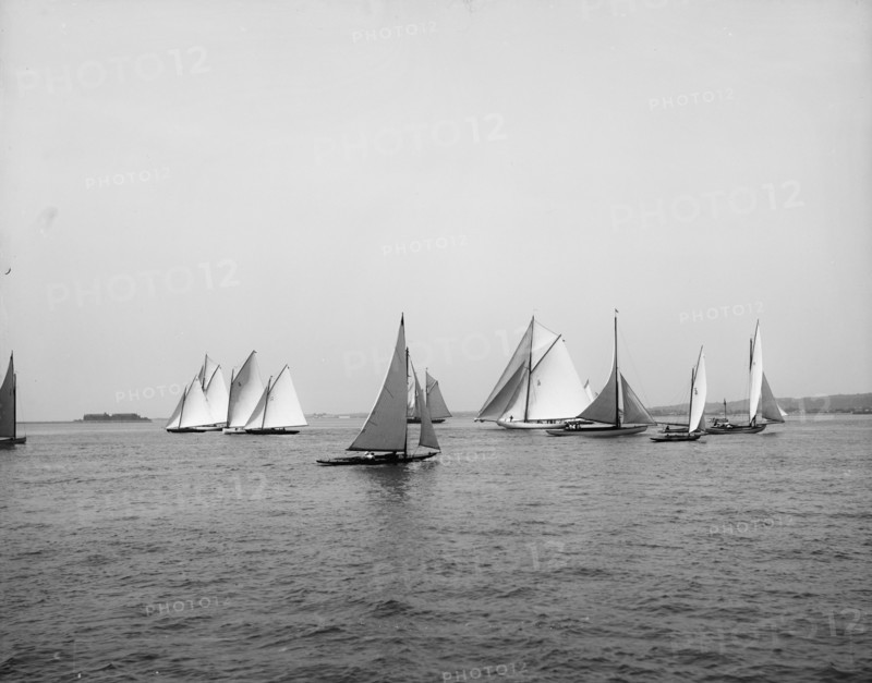 Start, Atlantic Yacht Club regatta, 1897 June 15. Creator: John S Johnston.