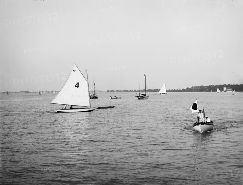 D.B.C.Y. [Detroit Boat Club yacht] regatta, # 19 first on 2nd turn, between 1900 and 1910. Creator: Unknown.