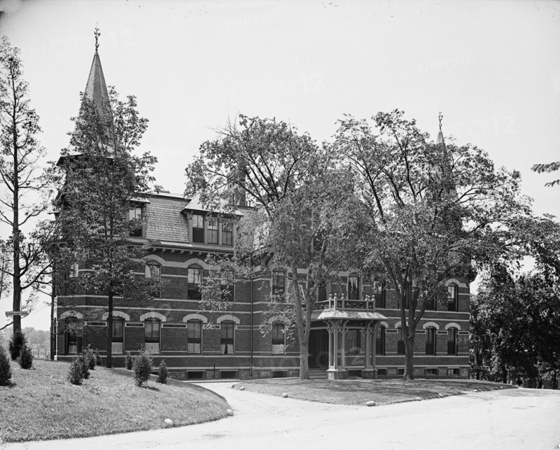 Maternity building, New England Hospital for Women & Children, Dimock Street, Boston, Mass., between Creator: Unknown.