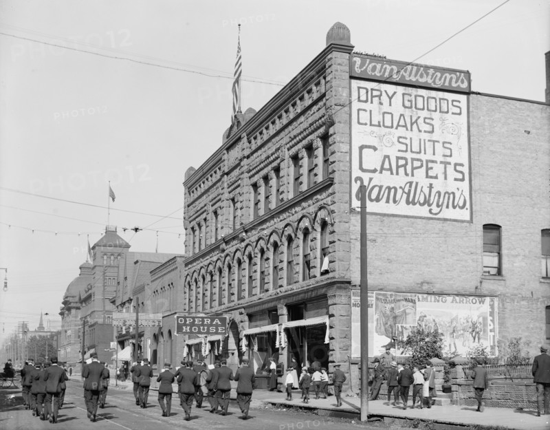 Washington Street, showing opera house, Marquette, Mich., between 1900 and 1910. Creator: Unknown.