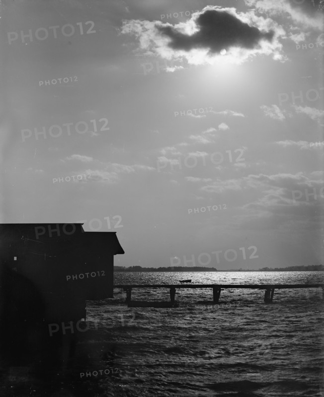 Sunset from South Battery, Charleston, S.C., c1907. Creator: Unknown.