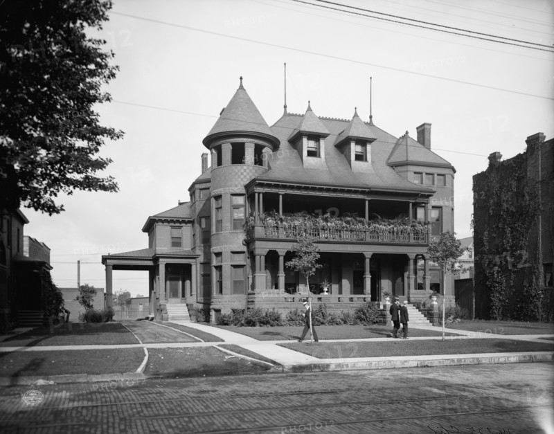 East Saginaw Club, Saginaw, Mich., c1908. Creator: Unknown.
