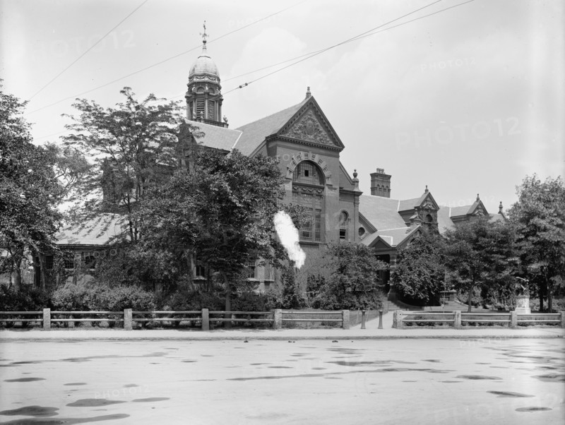 Hemenway gymnasium, Harvard University, Cambridge, Mass., between 1900 and 1920. Creator: Unknown.