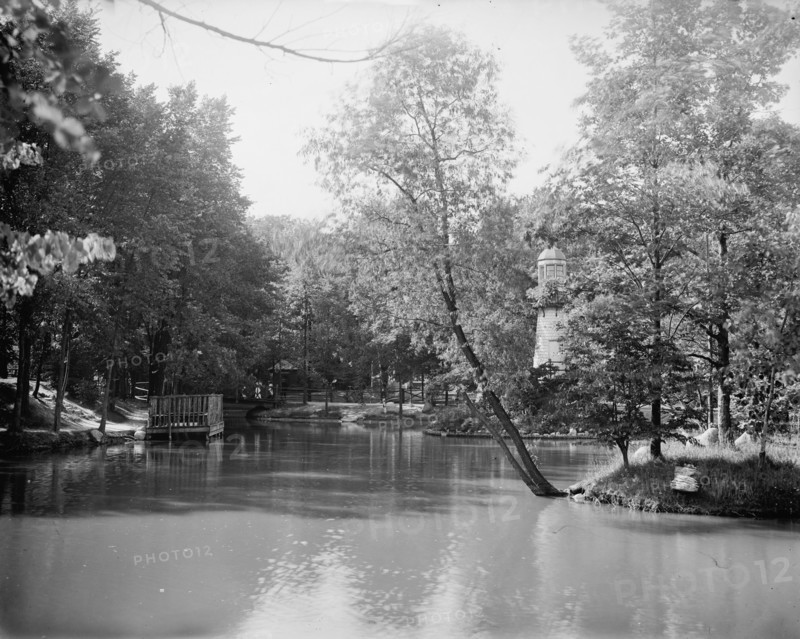 Palmer Park, Detroit, Mich., between 1900 and 1920. Creator: Unknown.