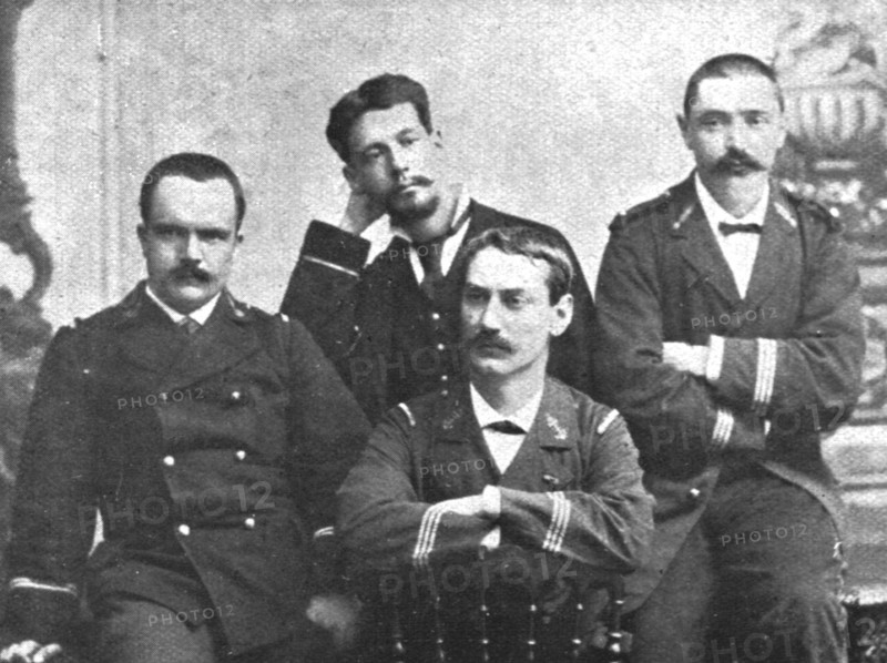 ''Deux grands morts; Gallieni, capitaine en 1881, au retour de sa mission dans la vallee du Niger', Creator: Sereni.