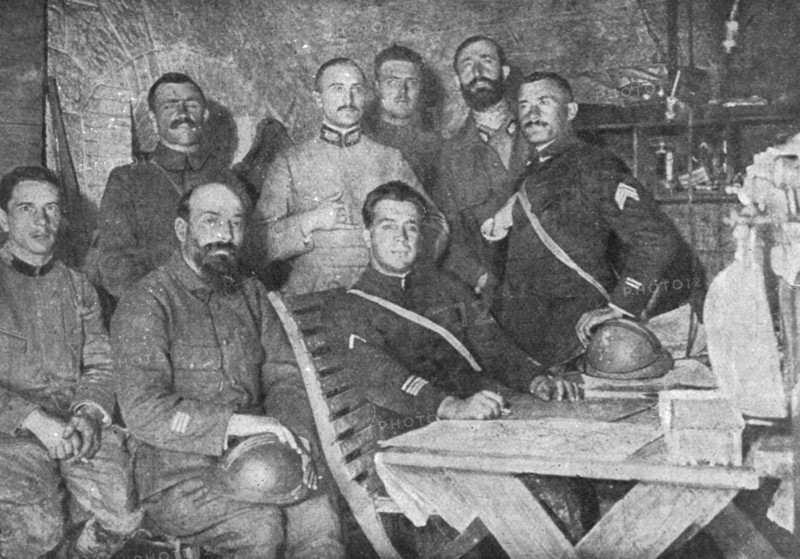 'Dans les forts reconquis de Douaumont et de Vaux; L'etat-major francais du fort de..., 1916. Creator: Unknown.