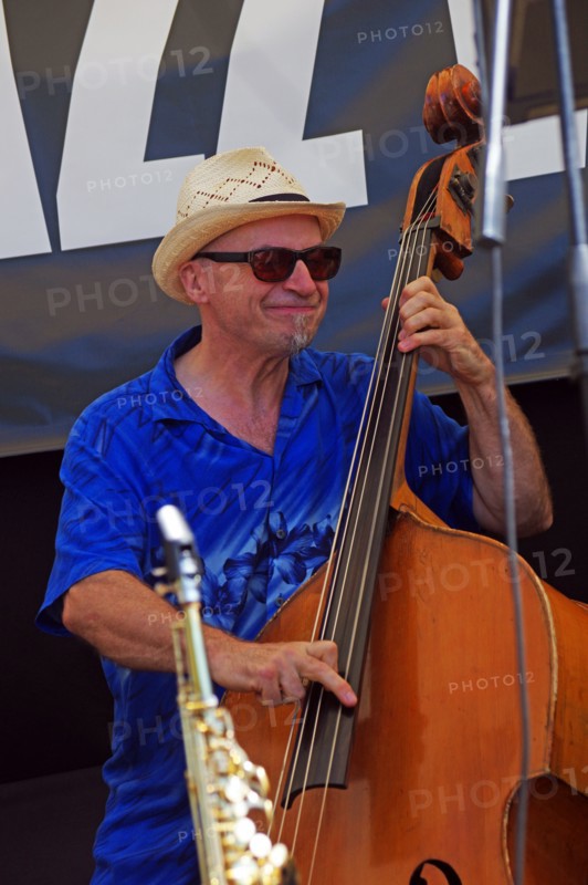 Simon Thorpe, Hexagonal, Battle Jazz Weekend, Battle, East Sussex, 24 July 2022. Creator: Brian O'Connor.