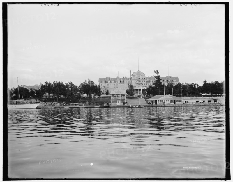 Hotel Frontenac, Thousand Islands, c1902. Creator: William H. Jackson.