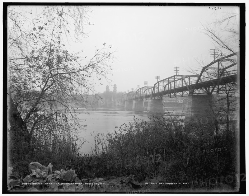 Bridge over the Susquehanna, Oswego i.e., Owego, N.Y., between 1898 and 1901. Creator: Unknown.