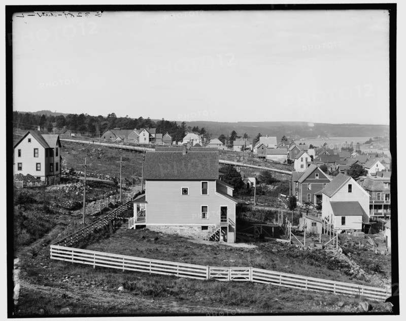 Quincy Hill and Hancock, Mich., between 1900 and 1906. Creator: Unknown.