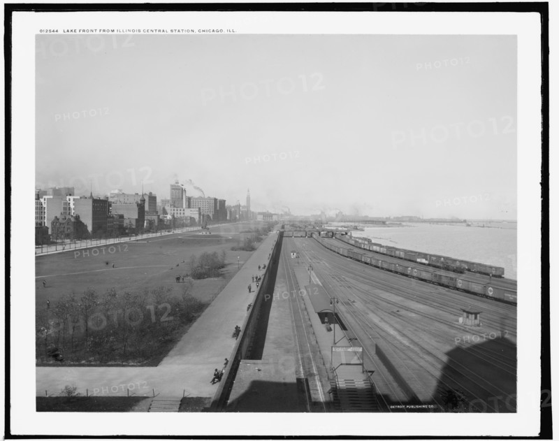 Lake front from Illinois Central station, Chicago, Ill., between 1890 and 1901. Creator: Unknown.