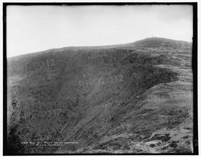 Head wall of gulf and Mt. Washington, White Mountains, between 1890 and 1901. Creator: Unknown.