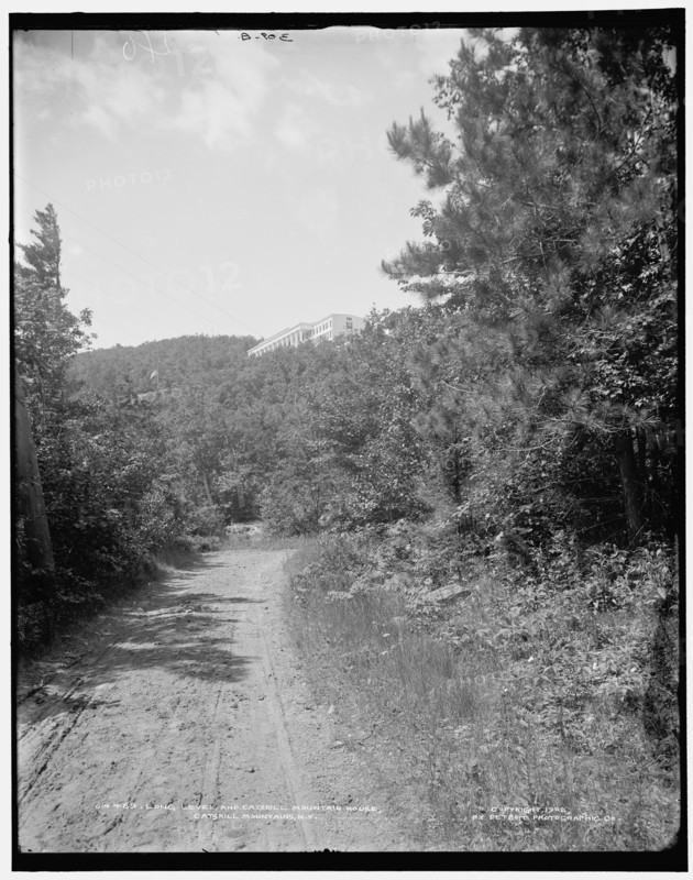 Long level and Catskill Mountain House, Catskill Mountains, N.Y., c1902. Creator: Unknown.