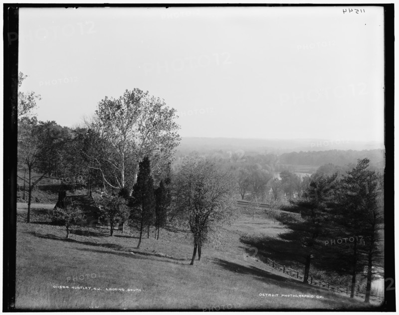 Huntley, N.J., looking south, between 1890 and 1901. Creator: Unknown.