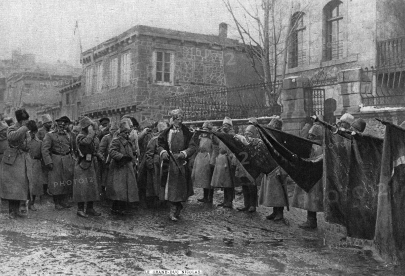 'Apres les victoires russes en Armenie; Presentation au grand-duc Nicolas, commandant..., 1916. Creator: Unknown.